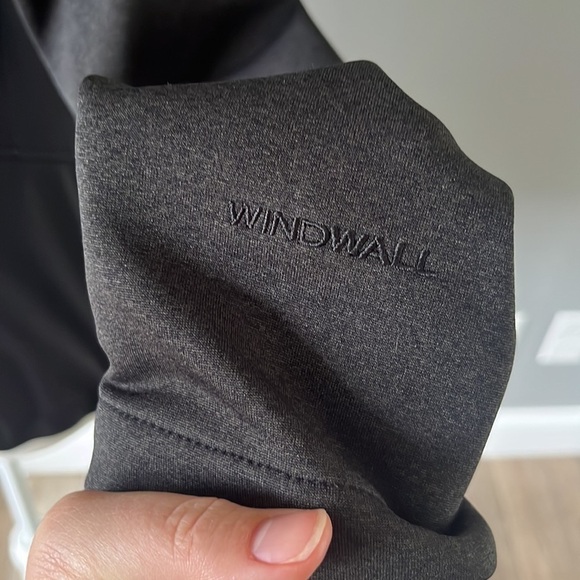 The North Face Windwall Zip Up Jacket Black & Gray - Picture 4 of 11